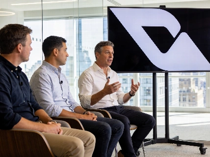 Palantir meldet Rekordquartal und verzeichnet deutlichen Kursanstieg Glocalist Press