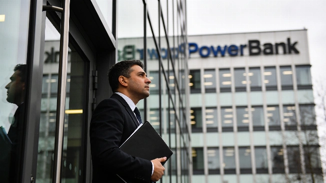 PowerBank kämpft um Nasdaq-Status und setzt alles auf Liquidität Glocalist Press