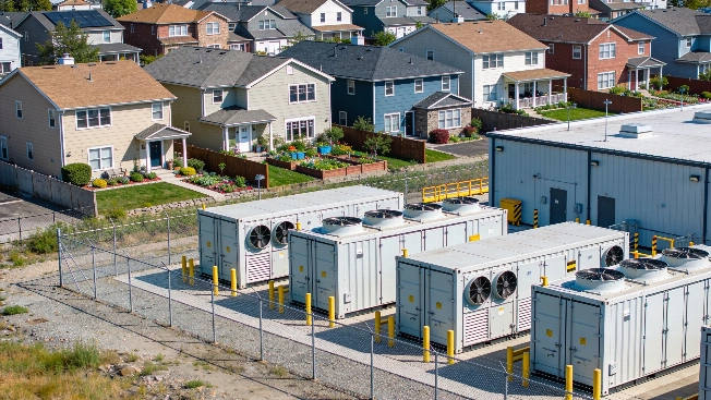 Große Batteriespeicher sorgen in US-Wohngebieten für Konflikte Glocalist Press